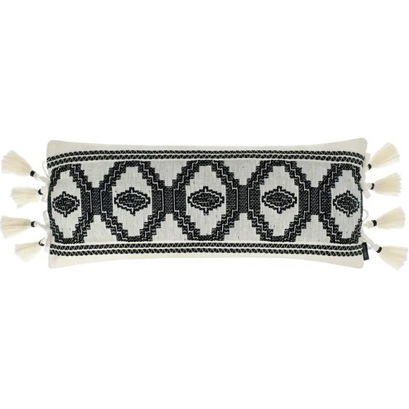 Pendleton Other - NWT PENDLETON kiva steps lumbar pillow embroidered